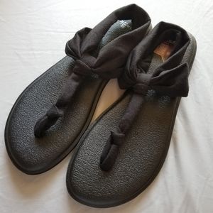 Sanuk yoga sling Ella sandals